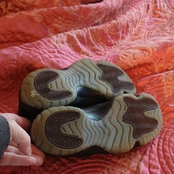 Jordan Black Sneakers Casual Style - Picture 7 of 7